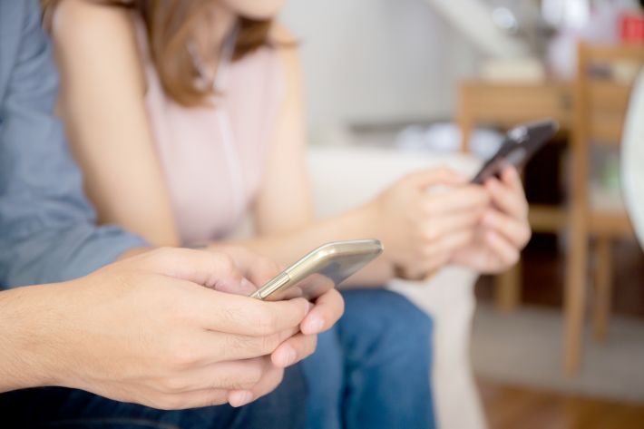 Mālama Ola Minute: Tips for doing a digital detox with your ʻohana